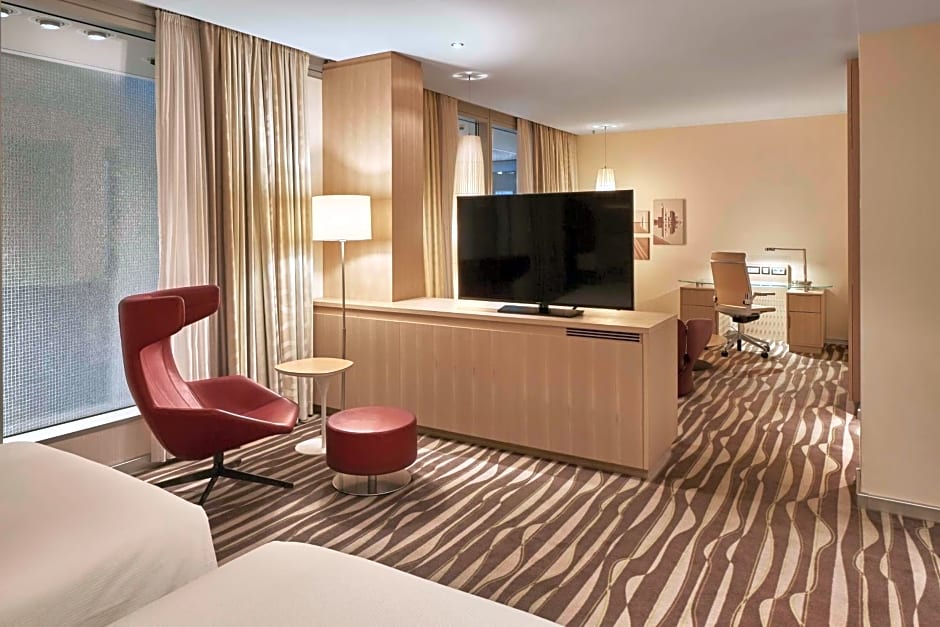 Hilton Frankfurt Airport