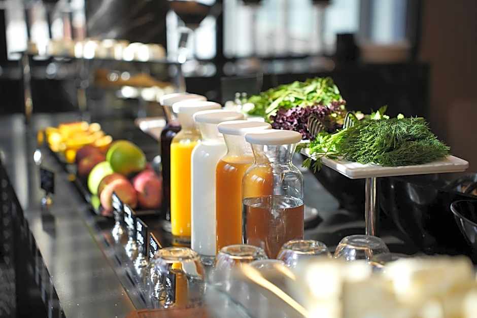 Marlen Hotel Bayraklı