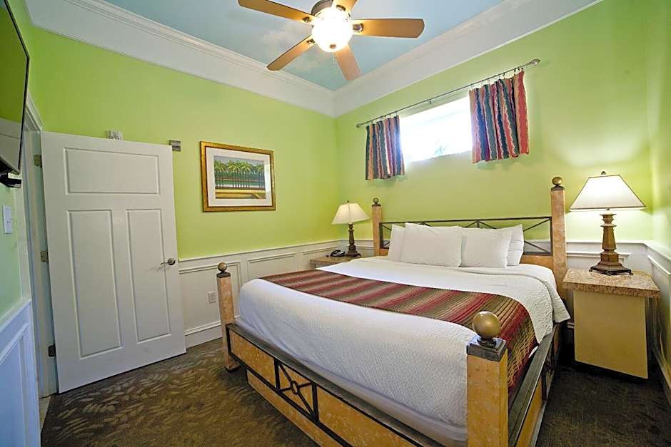 DeSoto Beach Gardens