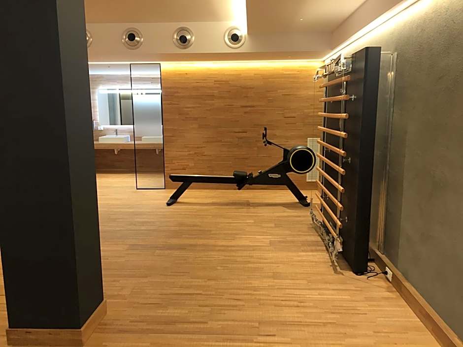 Ambassador Palace Hotel