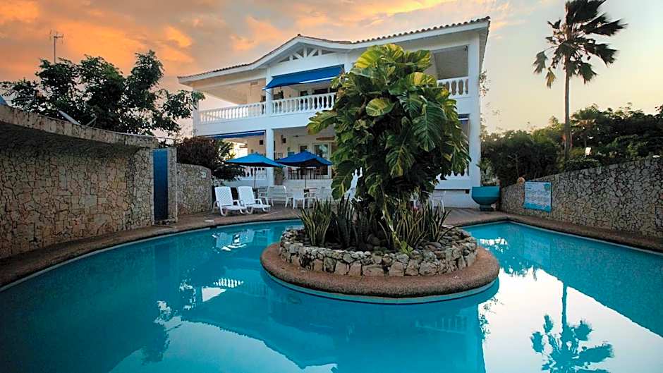Hosteria Mar y Sol