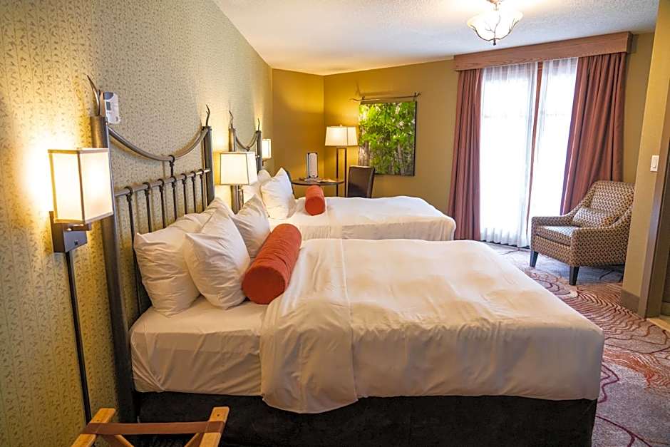 Banff Caribou Lodge And Spa