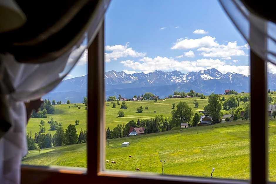 Hotel REDYK Ski&Relax - narty i widok na góry na wyciągnięcie ręki