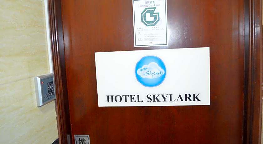 Skylark Hostel