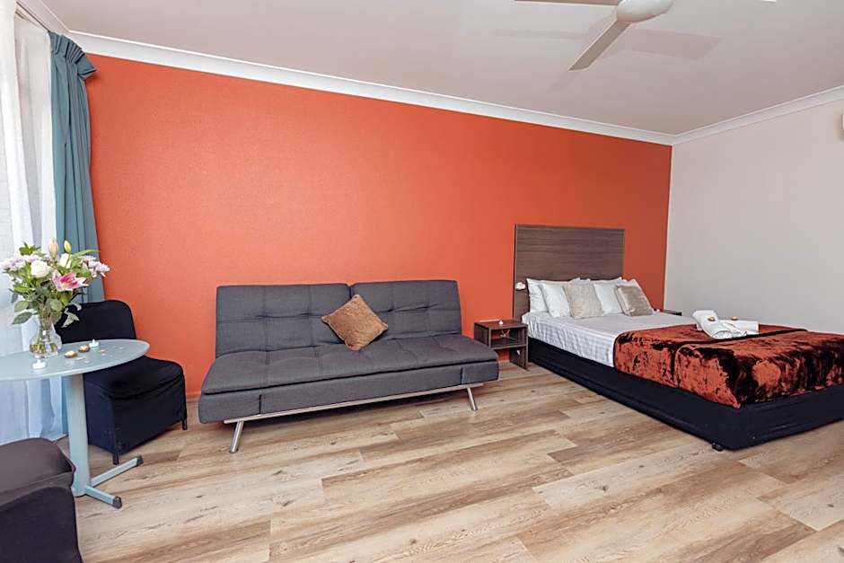 Cumberland Motor Inn