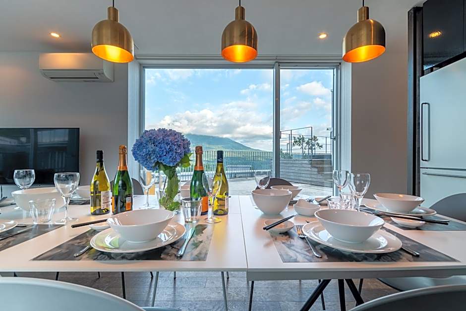 Kira Kira Suites by H2 Life