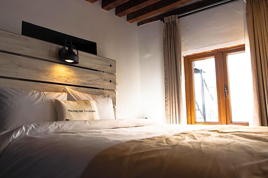Casa 14 Concept House