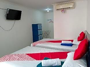 RedDoorz Syariah @ Cibadak Sukabumi