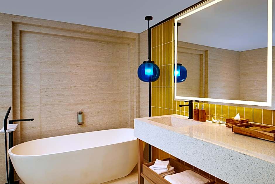 voco Bali Seminyak By IHG