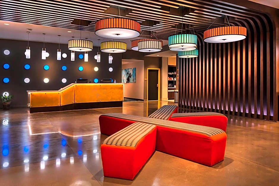 GLo Best Western Asheville-Blue Ridge Parkway