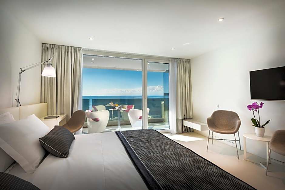 RIVALMARE BEACH Boutique Hotel