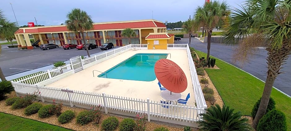 Red Roof Inn Tifton