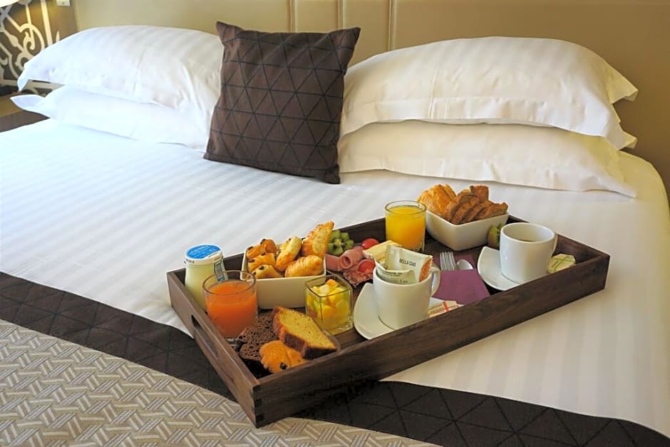 Phileas Hotel