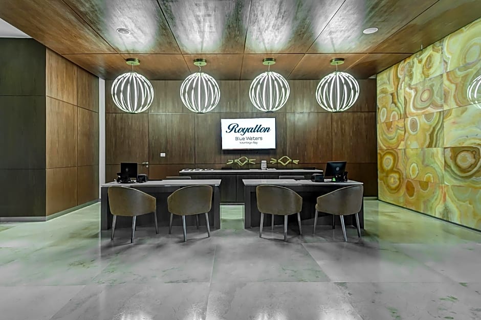 Royalton Blue Waters Autograph All-Inclusive Resor