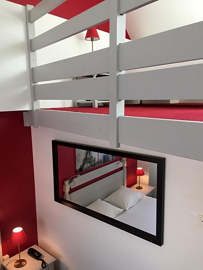 Hotel Le Cardinal Rueil Centre