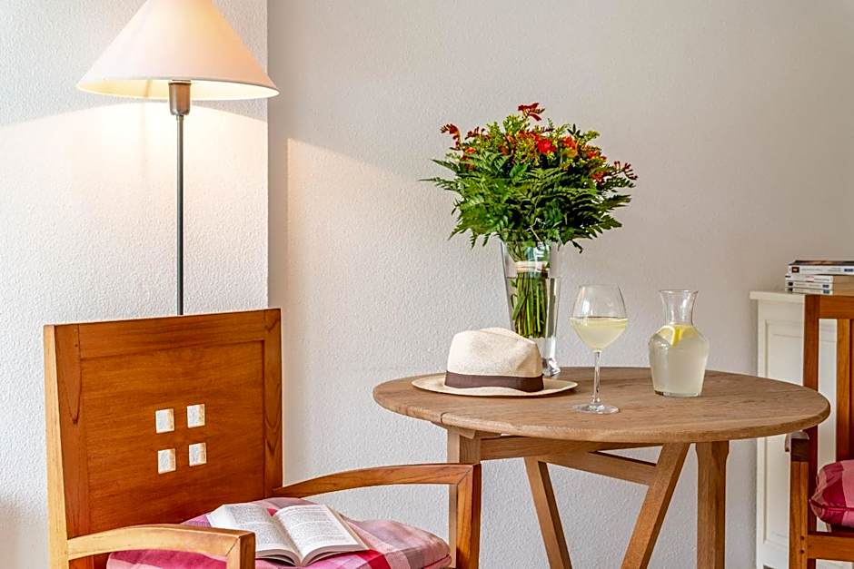 Hôtel-Résidence la Pinède