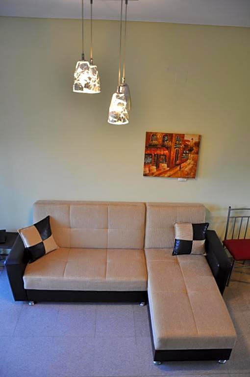 Ariadnes Holiday Accommodation