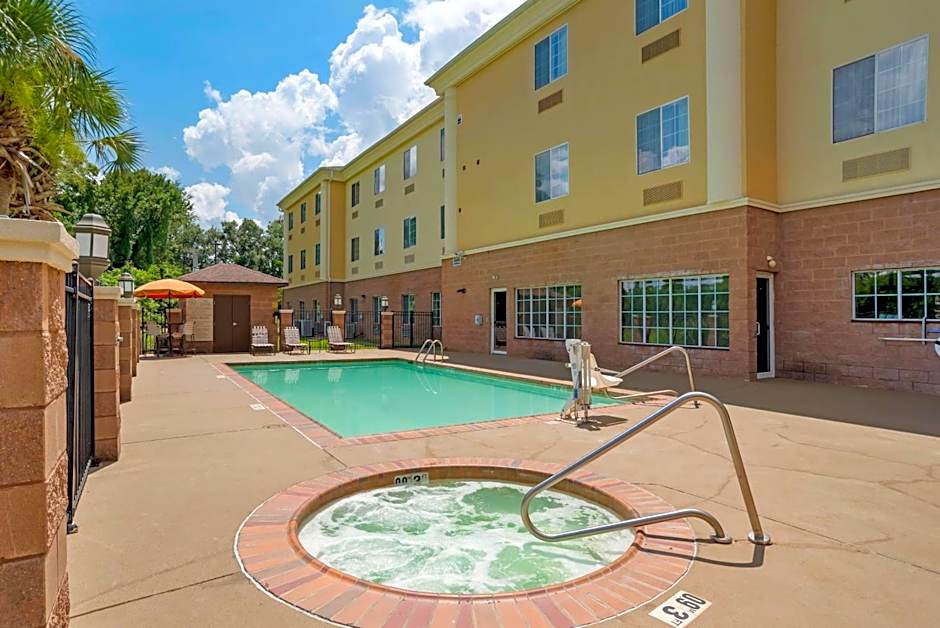 Comfort Suites Alexandria North