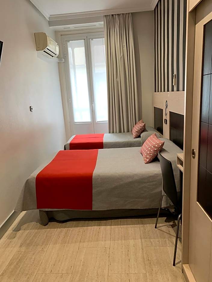 Hostal Castilla I Atocha