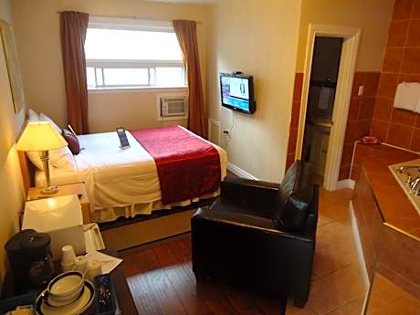 King Room with Spa Bath