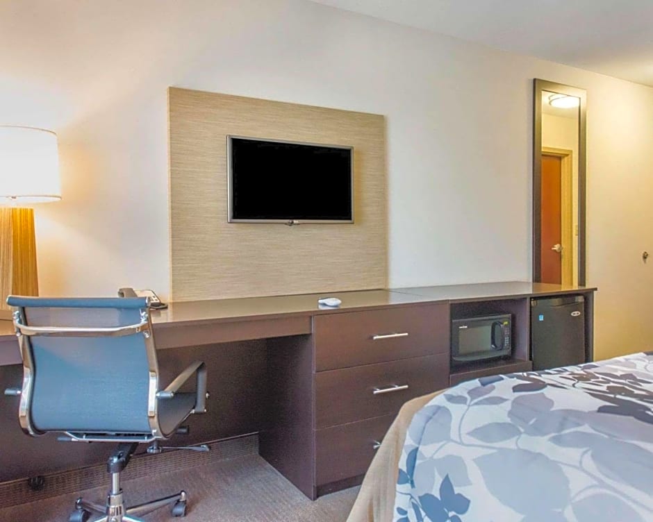 Sleep Inn & Suites Defuniak Springs