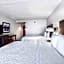 Hampton Inn By Hilton And Suites Atlanta-Galleria