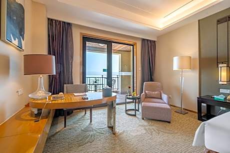 Superior Sea-view Queen Room