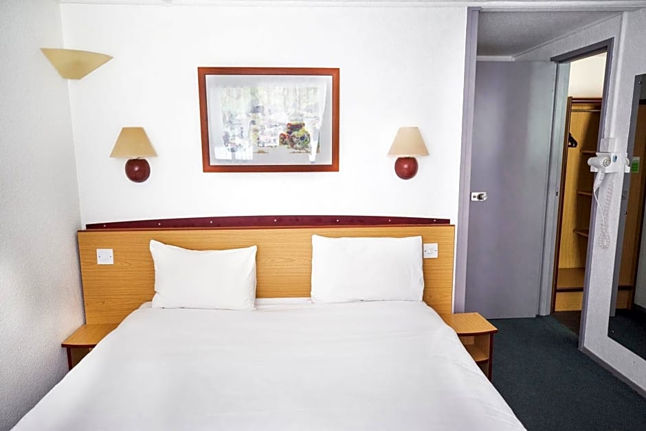 Campanile Hotel - Basildon - East of London