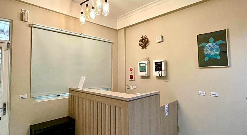 Small Ryukyu Loju sunrise Inn