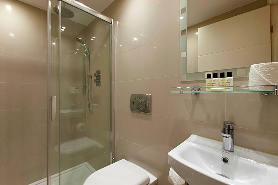 Hotel Shepherds Bush London