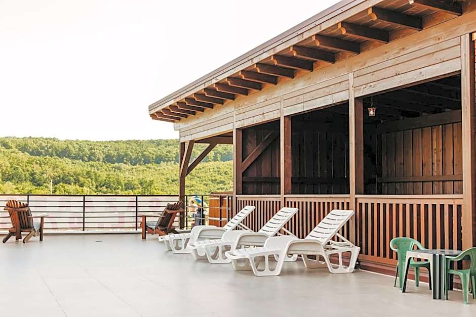 Suzanne Băile Figa- camere hotel