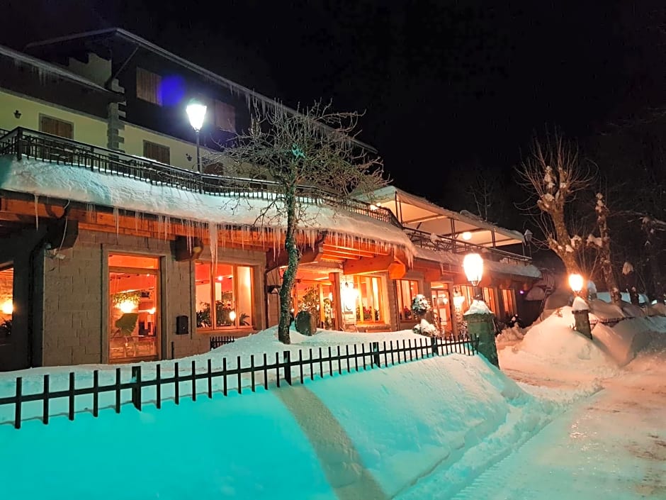 Albergo Ristorante Il Laghetto