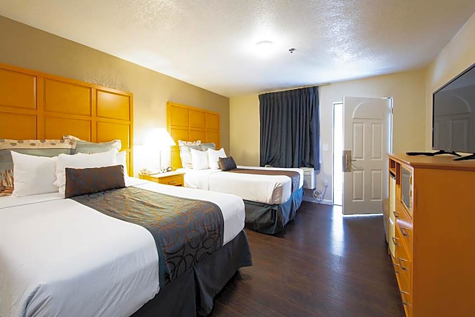 Travelodge by Wyndham Merced Yosemite