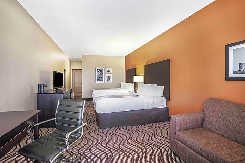 La Quinta Inn & Suites by Wyndham Beeville