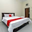 RedDoorz Plus near Museum Angkut Batu 4
