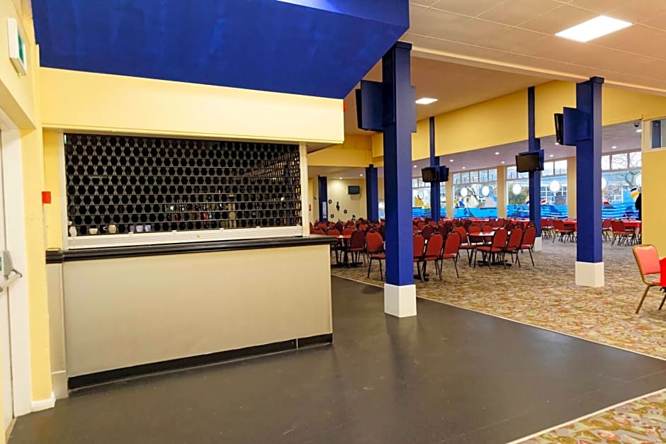 Pakefield Holiday Village - Adults Only