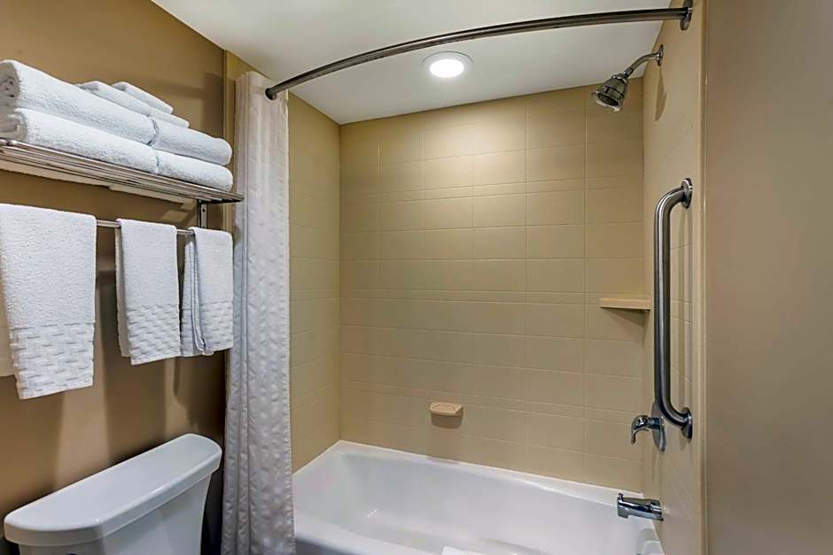 Best Western Plus Intercourse Village Inn & Suites