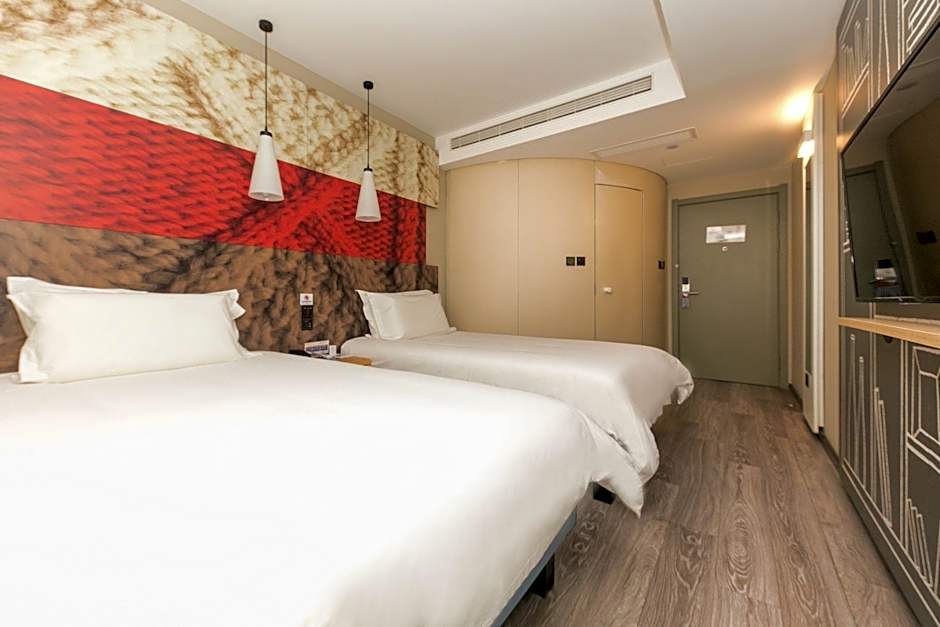 Ibis Xuzhou East Huaihai Road Hotel