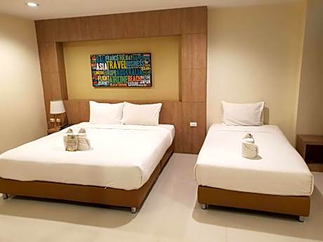 Comfort Quadruple Room