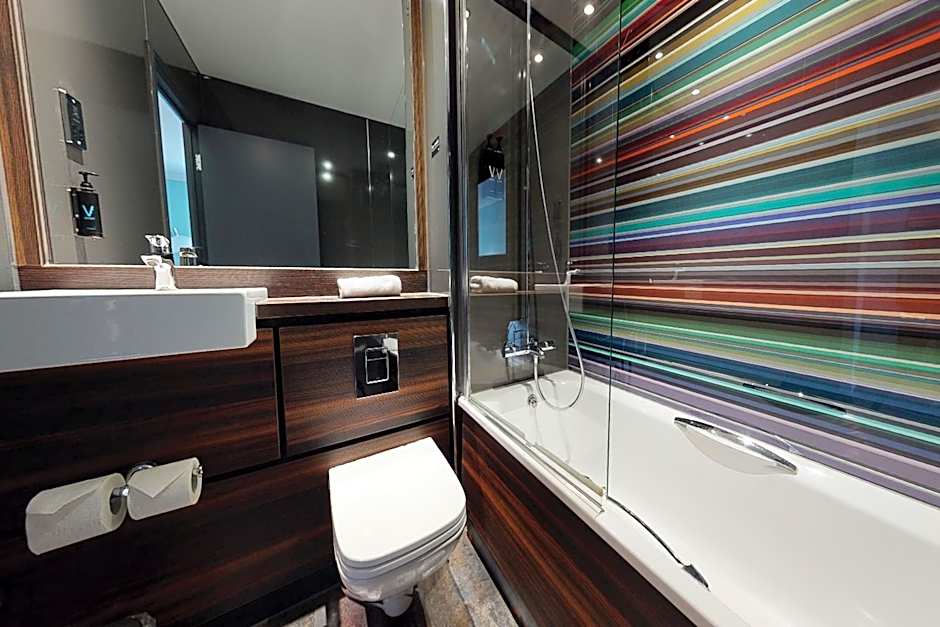 Village Hotel Leeds North