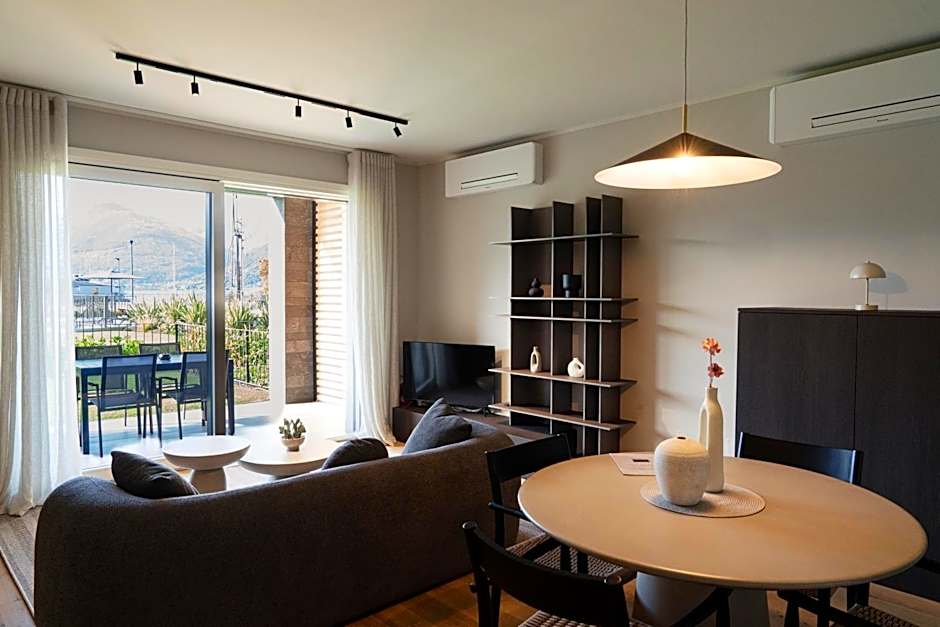 Lago Dorato Luxury Apartments - Lake Como View