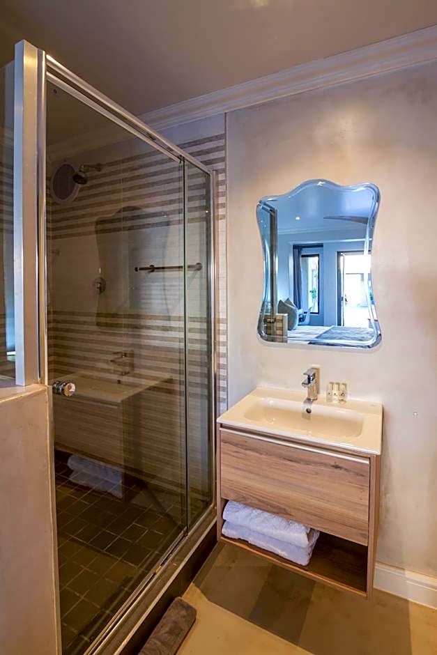 Chateau de Marine Boutique Hotel