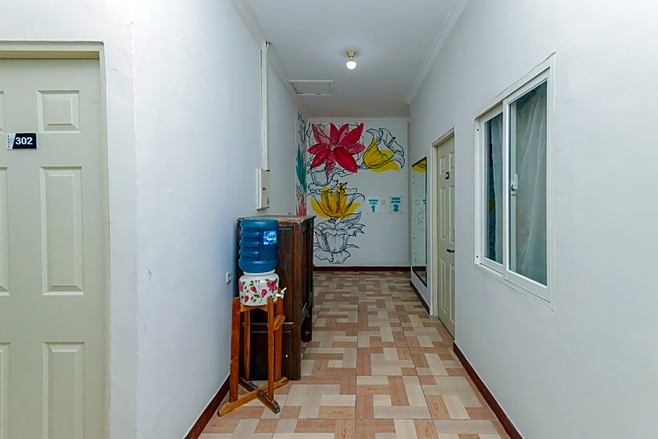 Urbanview Hotel Syariah Near Gelora Delta Sidoarjo