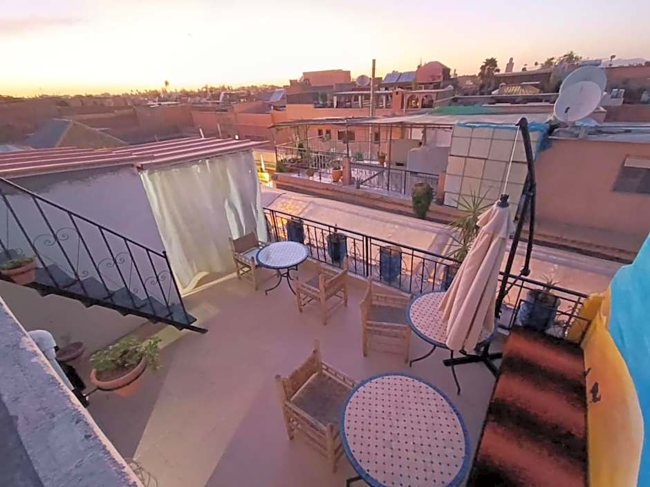 Terrace House