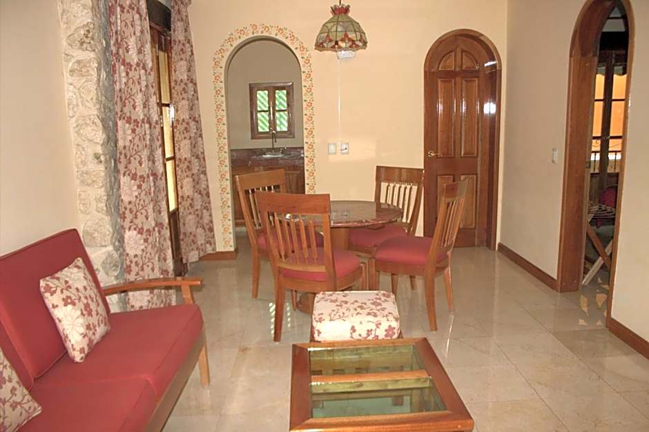 Cancun International Suites