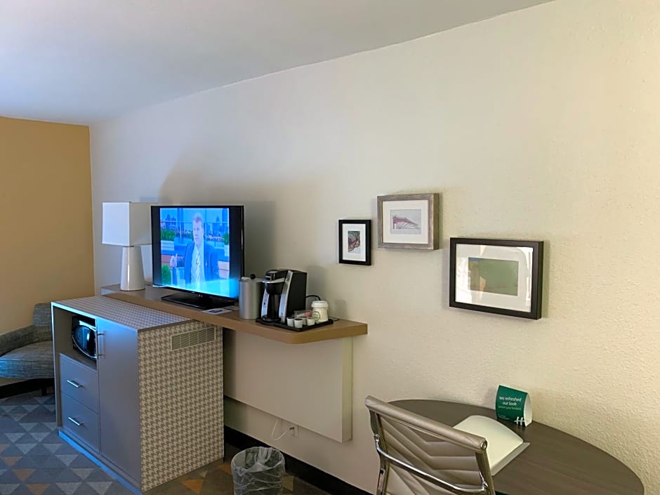 Holiday Inn Baton Rouge-South, an IHG Hotel