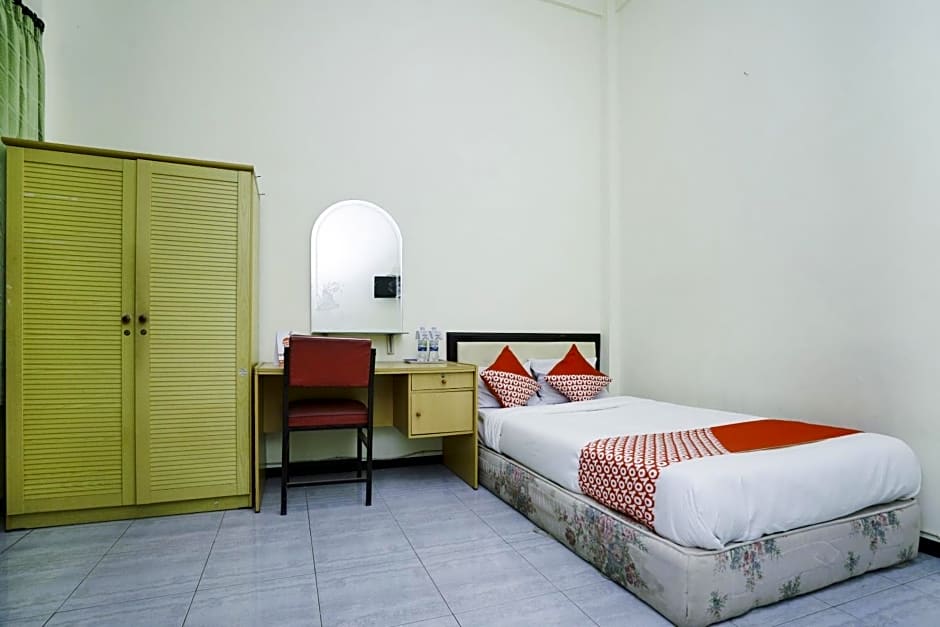 OYO 2004 Penginapan Bidara Syariah