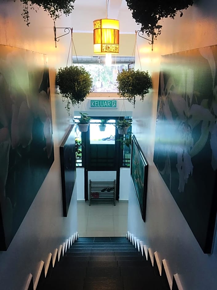 Lily Haven Hotel C-1