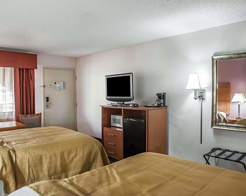 Quality Inn Marianna South