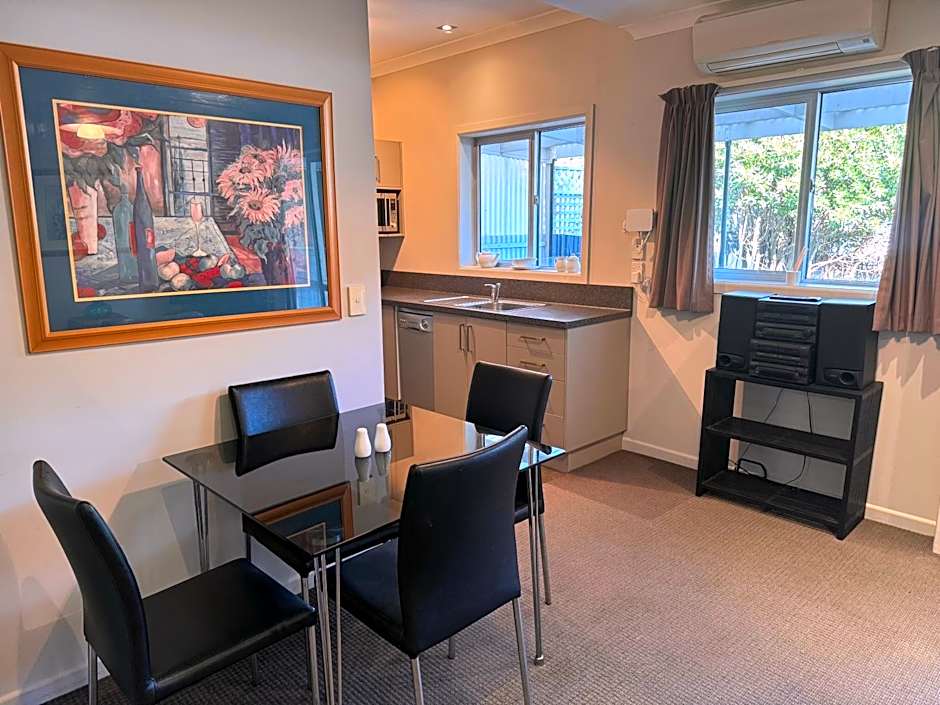 Inner City Picton Apartment!